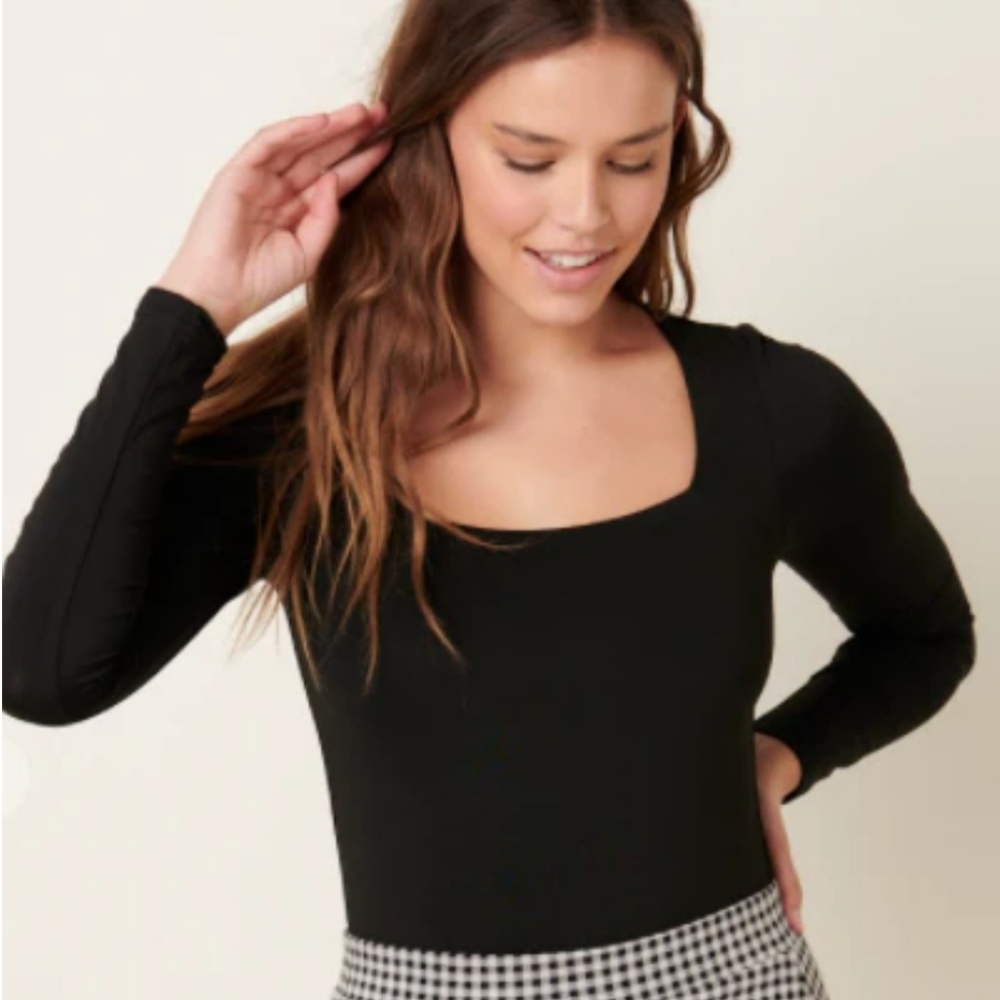 Black Square Neck Long Sleeve Bodysuit